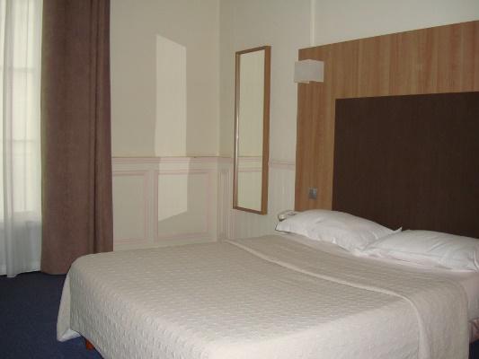 Hotel Saint-Patrick Coeur De Nantes Ngoại thất bức ảnh