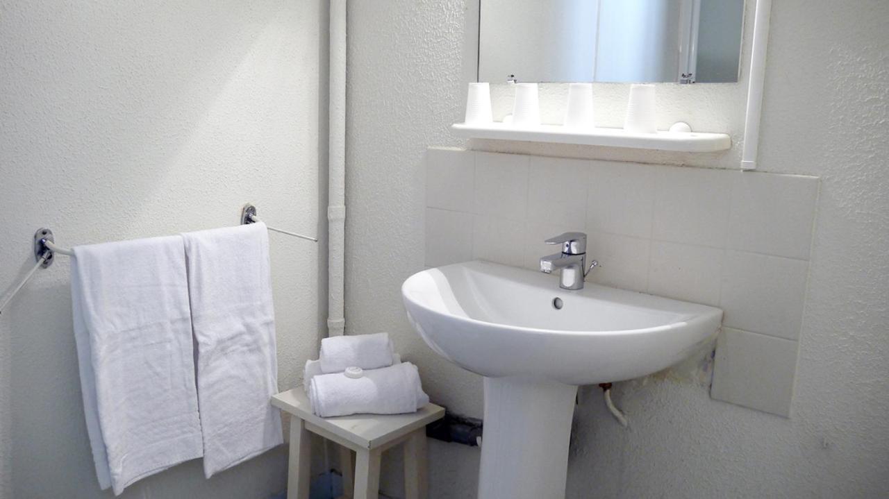 Hotel Saint-Patrick Coeur De Nantes Ngoại thất bức ảnh